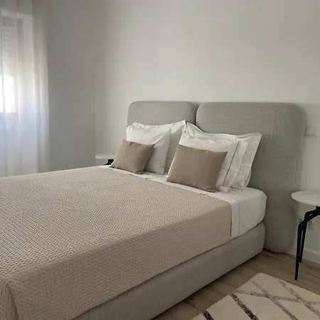 Urban Art Premium Апартаменты Лагуш